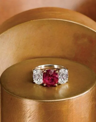 Gemstone Ring 02